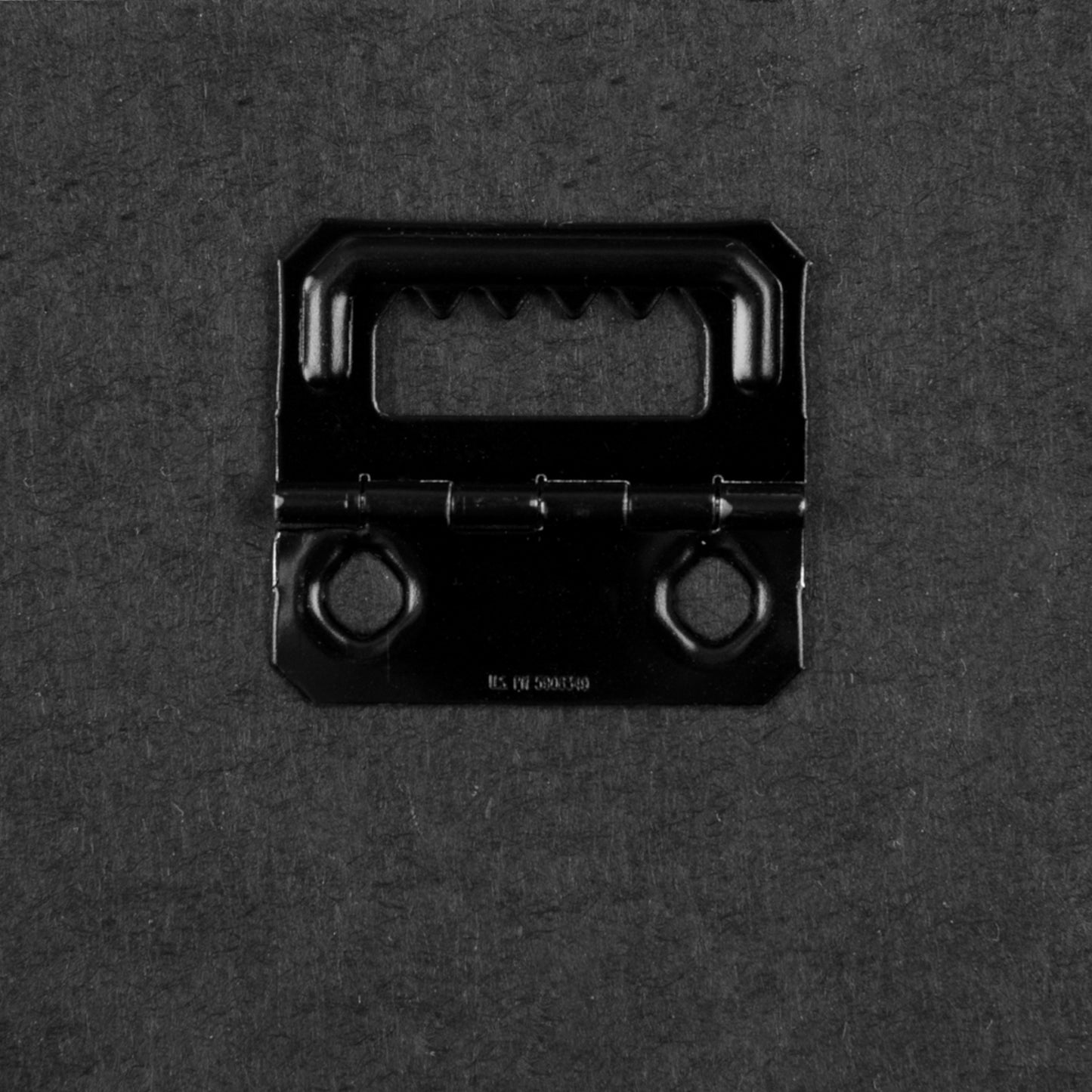 Canvas Gallery Wrap - The Havana Elephant - The Virtuoso Violinist